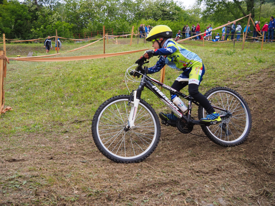 2019 Alessio Mantello